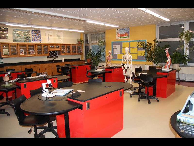 Plainfield HS_Biology Lab (3)
