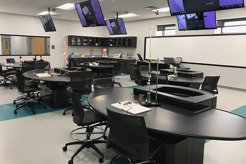 Axis Workstation for an Educational Lab