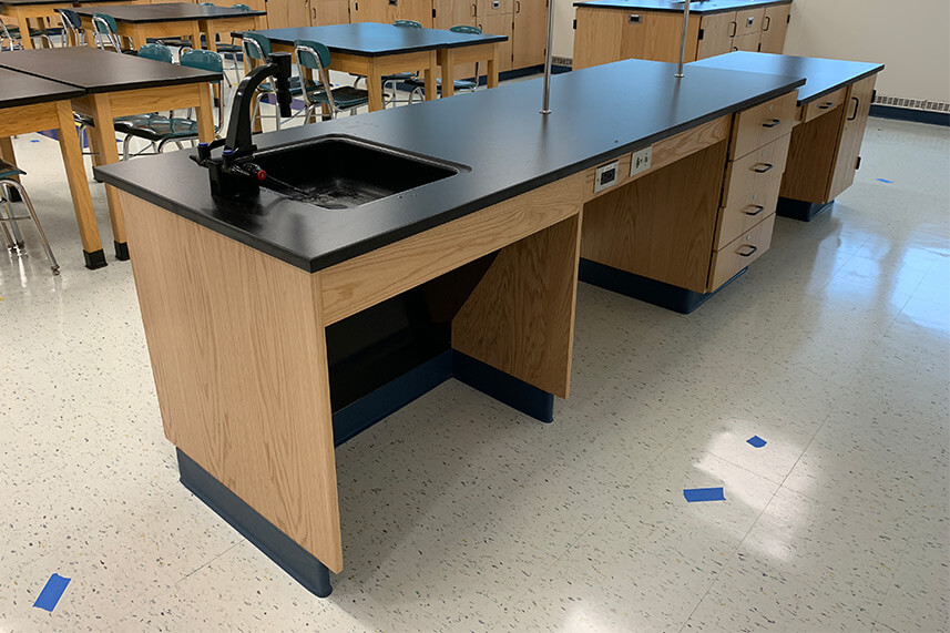 Instructor Desk for an Educational Lab