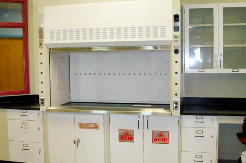 Air Foil Fume Hood in an Educational Lab